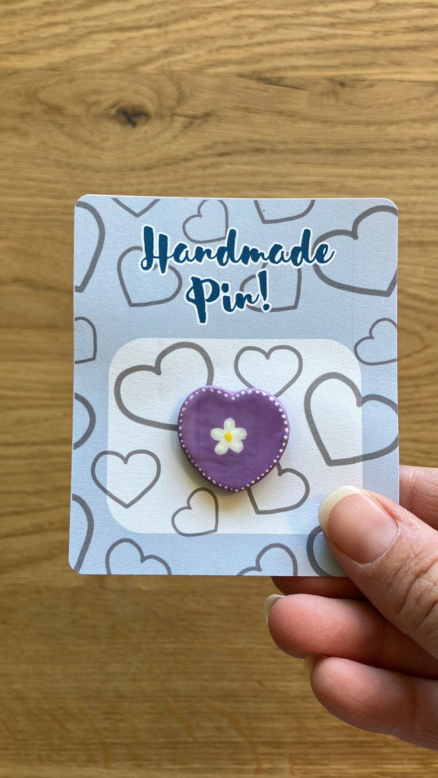 Pin Almblume Handgemacht