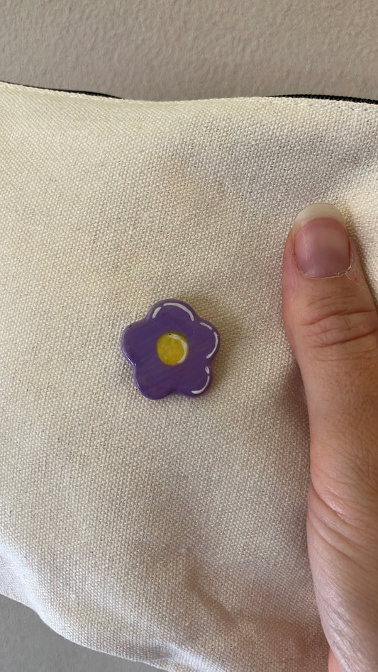 Pin Blume Lila Handgemacht