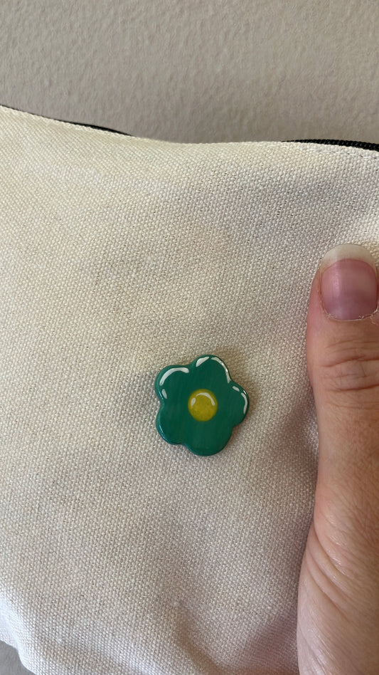 Pin Blume Grün Handgemacht