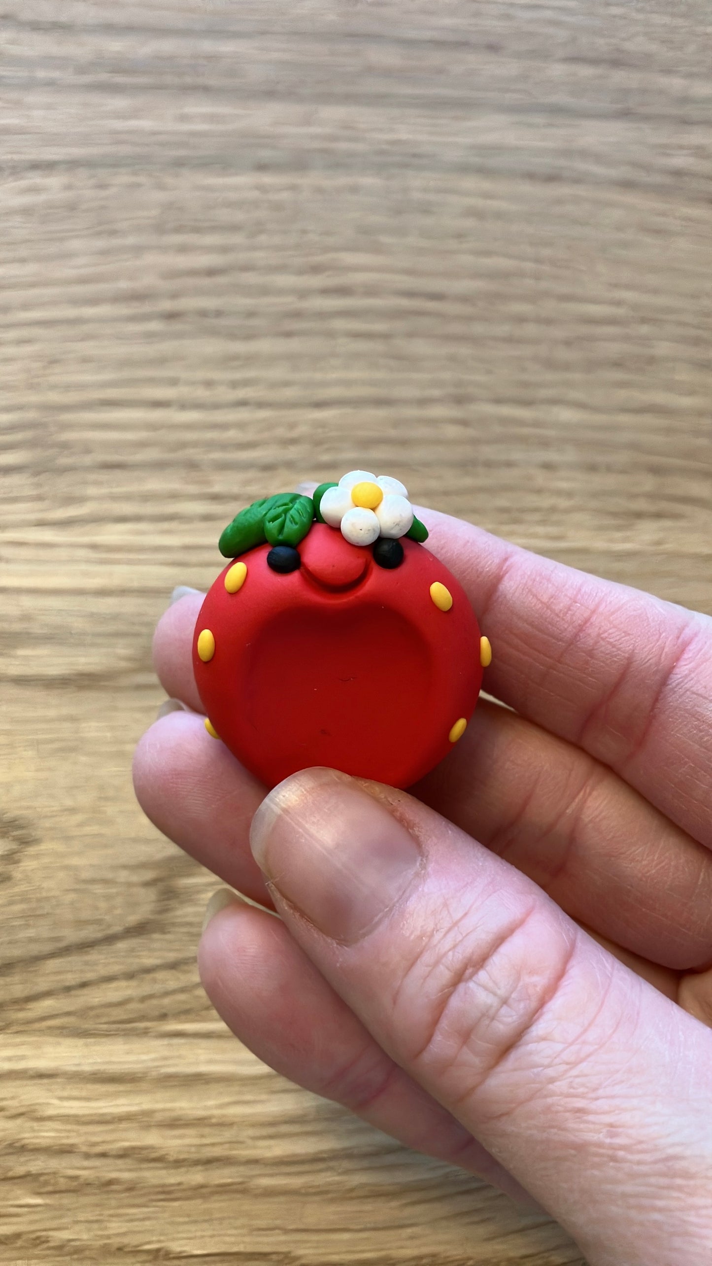 Anti Stress Erdbeere - Worry Stone