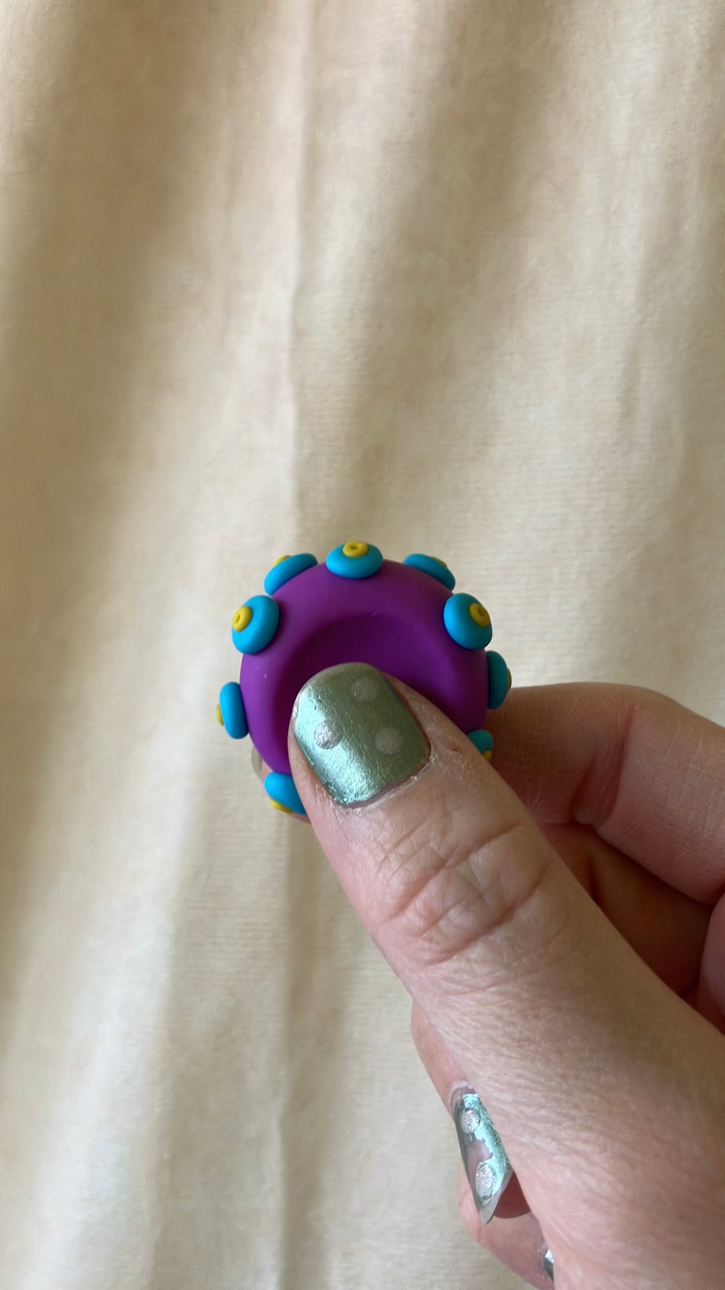 Anti Stress Stein Lila Blau Bobbles