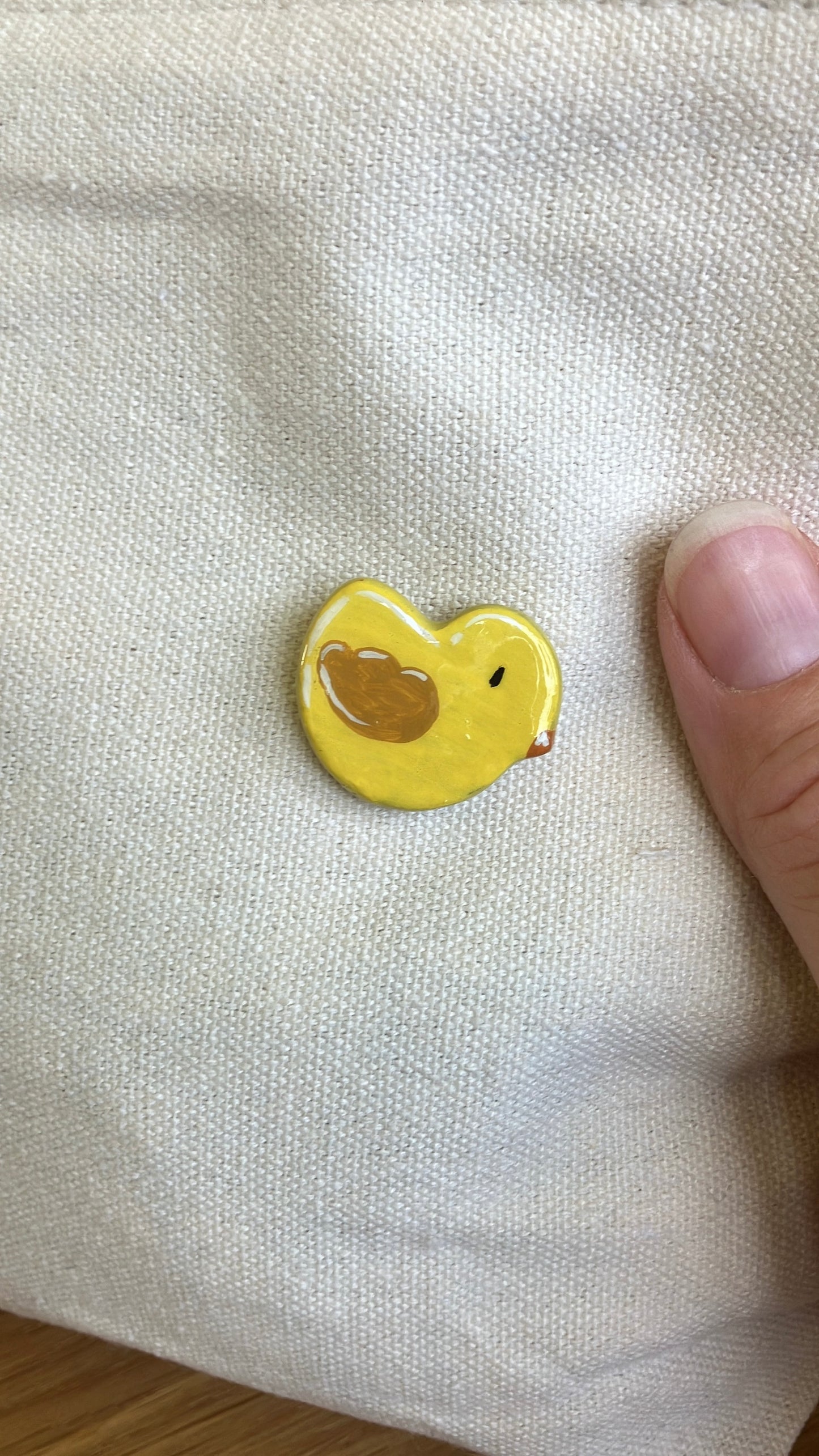 Pin Küken Handgemacht